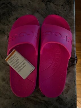 NWT CROCS Pink Slide Sandals with Logo Strap